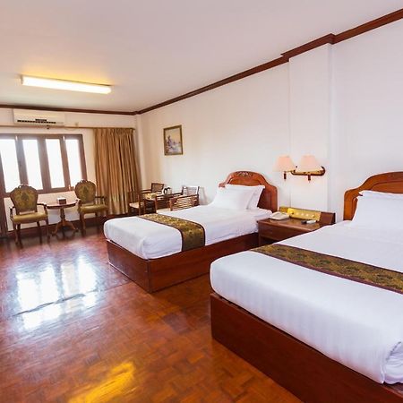 Mekong Hotel Vientiane Room photo