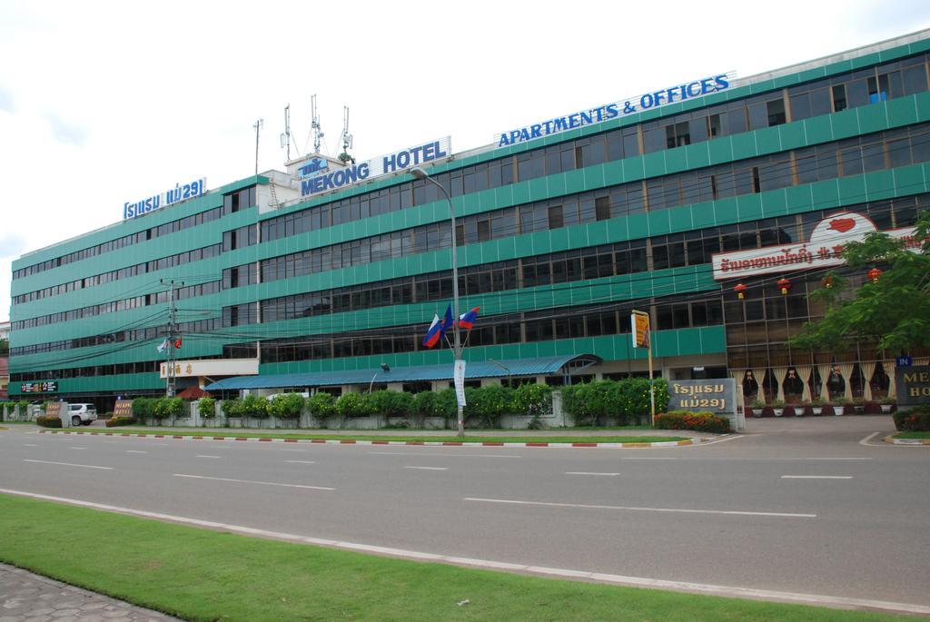 Mekong Hotel Vientiane Exterior photo