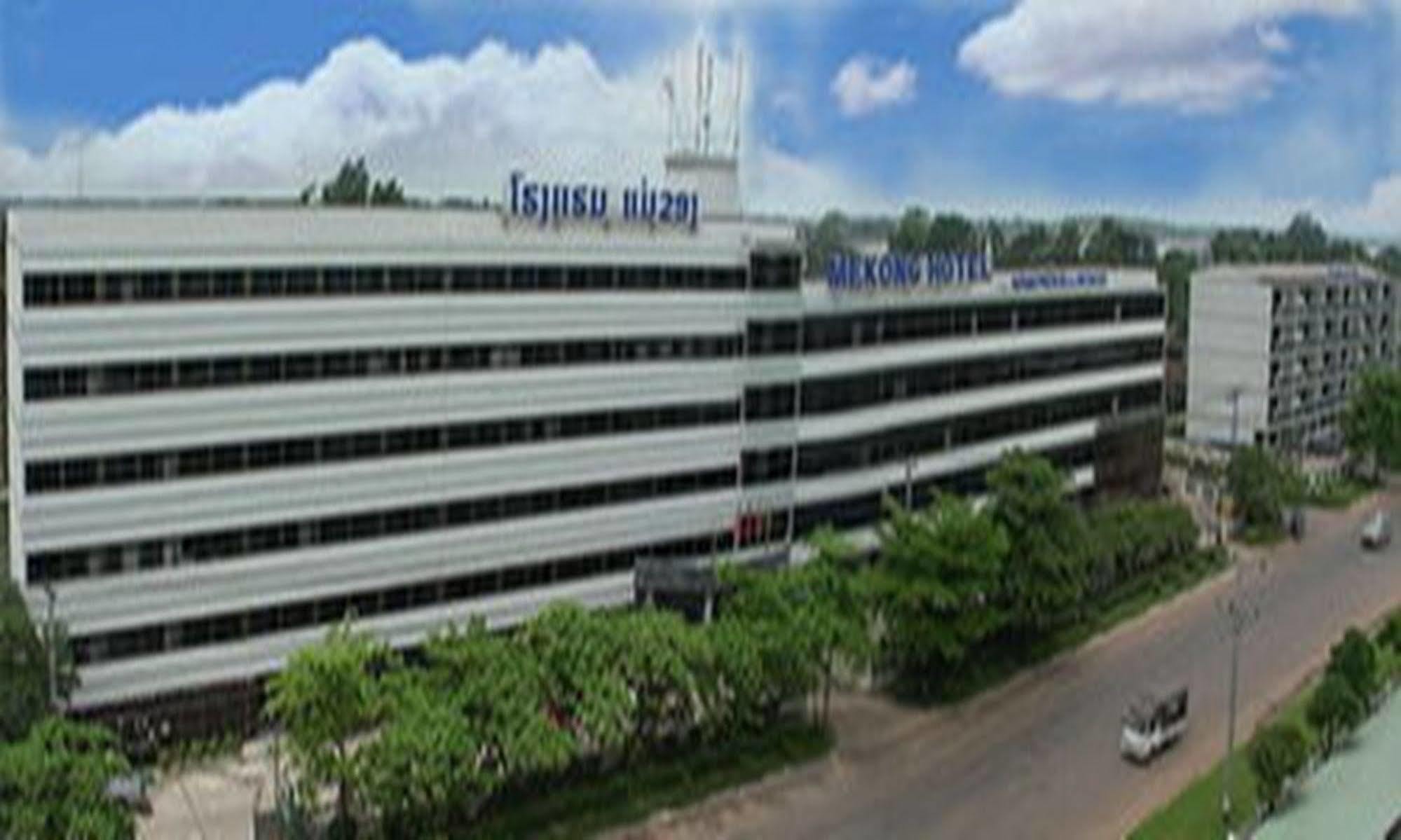 Mekong Hotel Vientiane Exterior photo